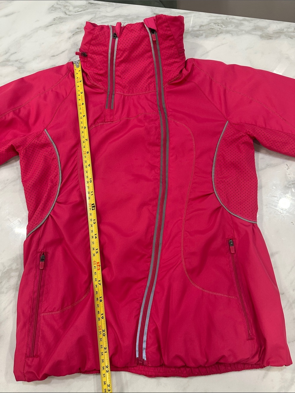 Lululemon Run Inspire Jacket Senorita Pink Full Zip Long Sleeve Hiking Hood sz 4 - Picture 16 of 16